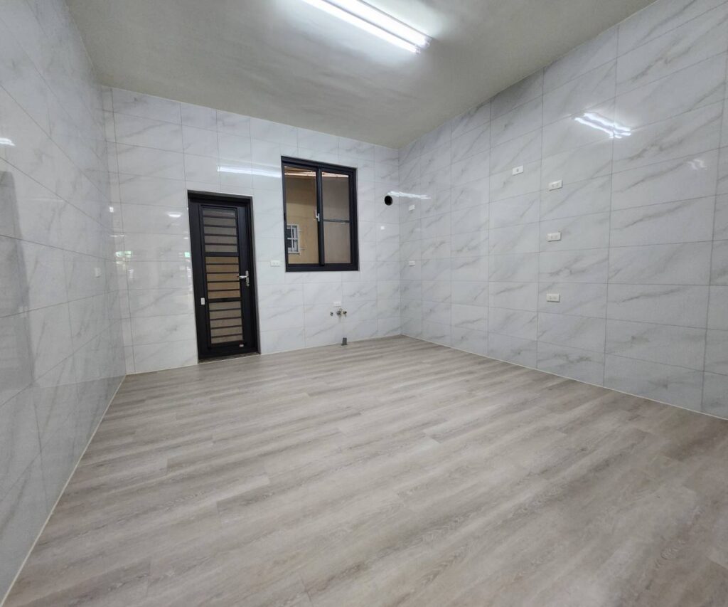 文德國小翻新透店