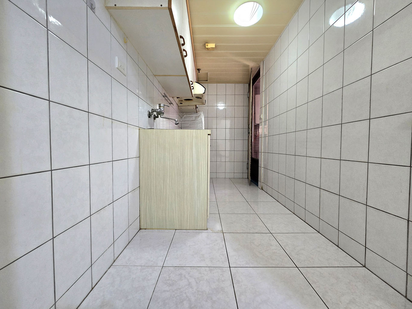 捷運生態園區站崇德商圈                                 明亮3房平車