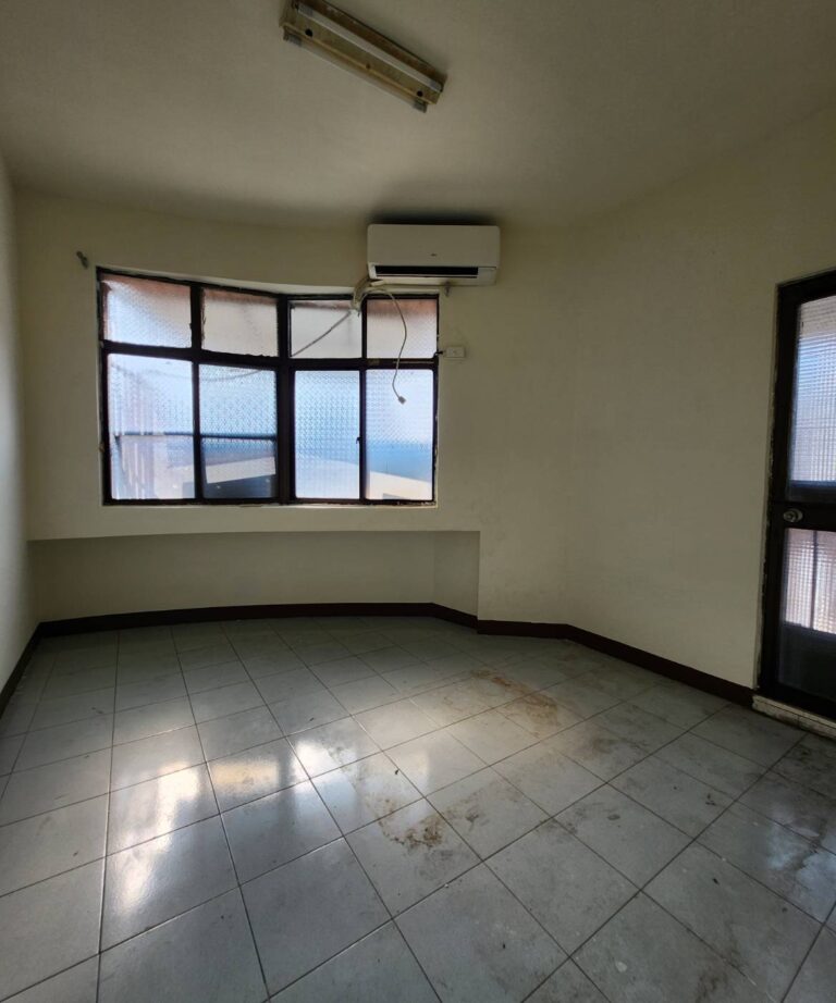 草衙正三房買房指南｜邊間採光、次高樓層、低管理費｜前鎮區小家庭首選