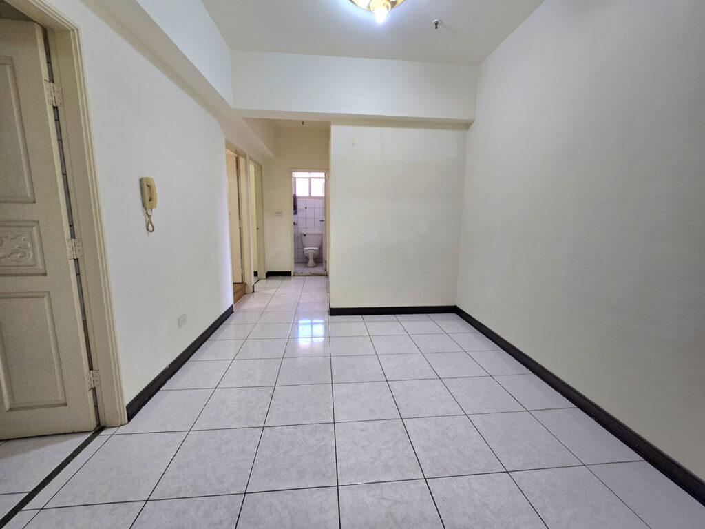 捷運生態園區站崇德商圈                                 明亮3房平車